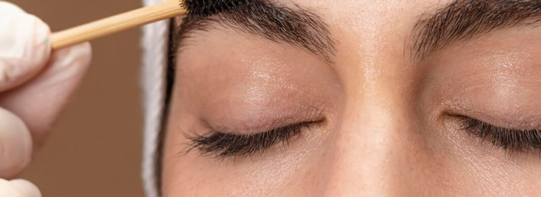 Planchado y Laminado de Cejas